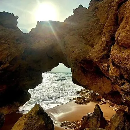 31 Mar A Vista Da Rocha Portimao