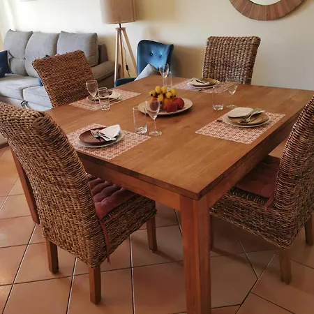 31 Mar A Vista Da Rocha פורטימאו
